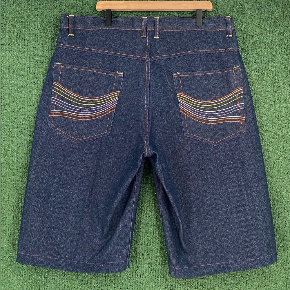 VTG Y2K Noiz Colorful Embroidered Dark Denim Baggy Jean Shorts Jorts Men’s SZ 40